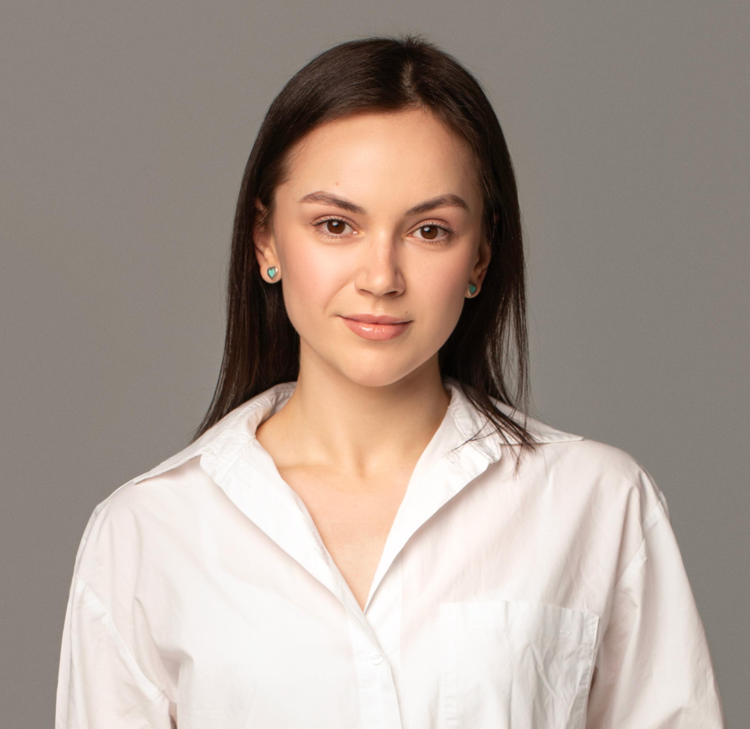 Соколова (Семечкова) Виктория Александровна